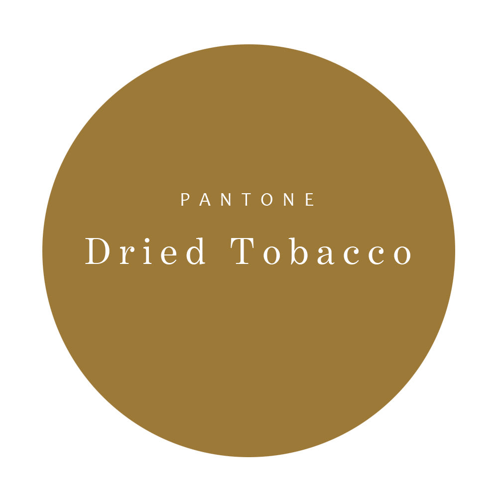 "Venkovanky" v odstínu Pantone Dried Tobacco