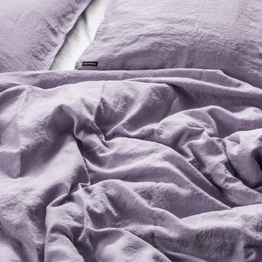 Extra jemné lněné povlečení v odstínu Pantone Lavender Aura
