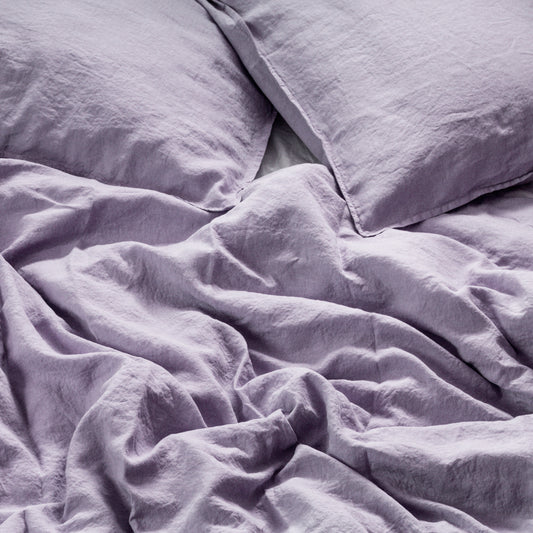 Extra jemné lněné povlečení v odstínu Pantone Lavender Aura
