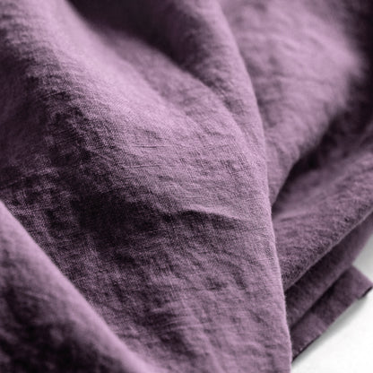 Extra jemné lněné povlečení v odstínu Pantone Black Plum
