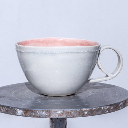 Porcelánový hrnek 260ml / pastelový s plastickými tečkami