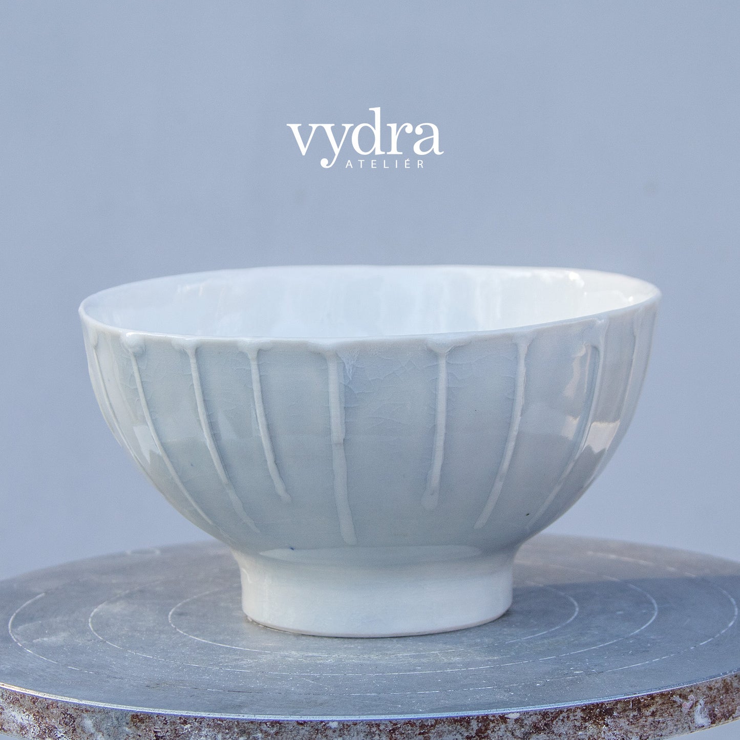 Porcelánová miska na soklu 270ml / šedomodrá