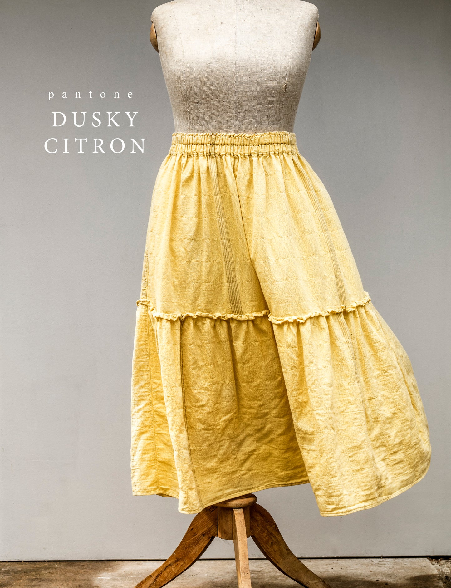 Princess sukně z bavlněného kepru / Pantone Dusky Citron