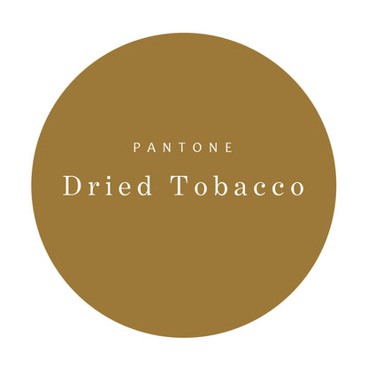 "Venkovanky" v odstínu Pantone Dried Tobacco